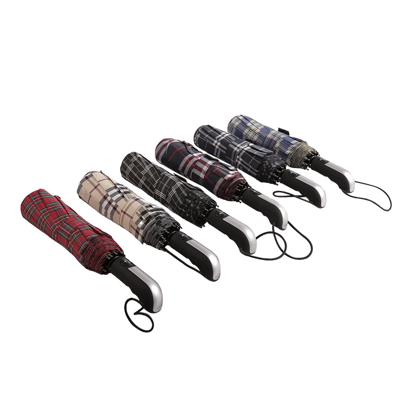 Pongee Kotak-kotak Bergaris Gelap Payung lipat tiga-0E6B0533